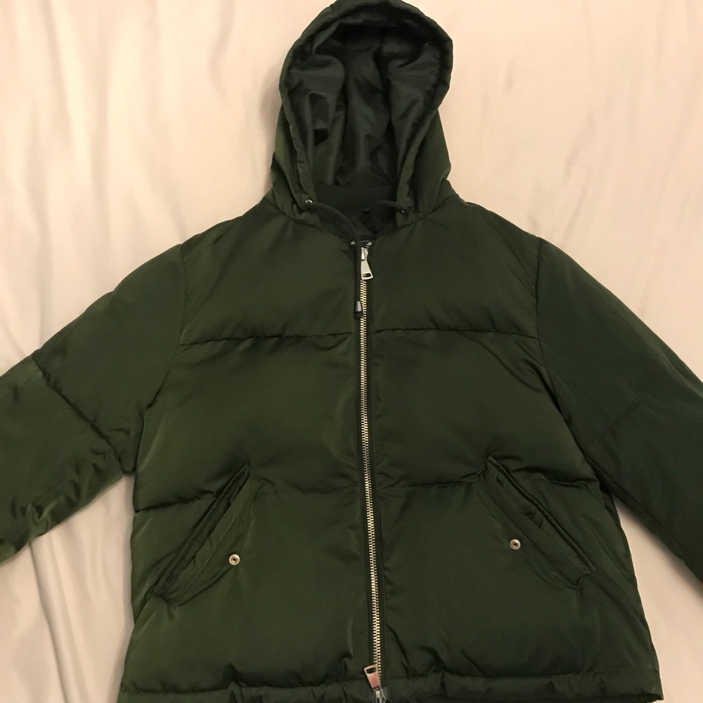 Waist length puff jacket